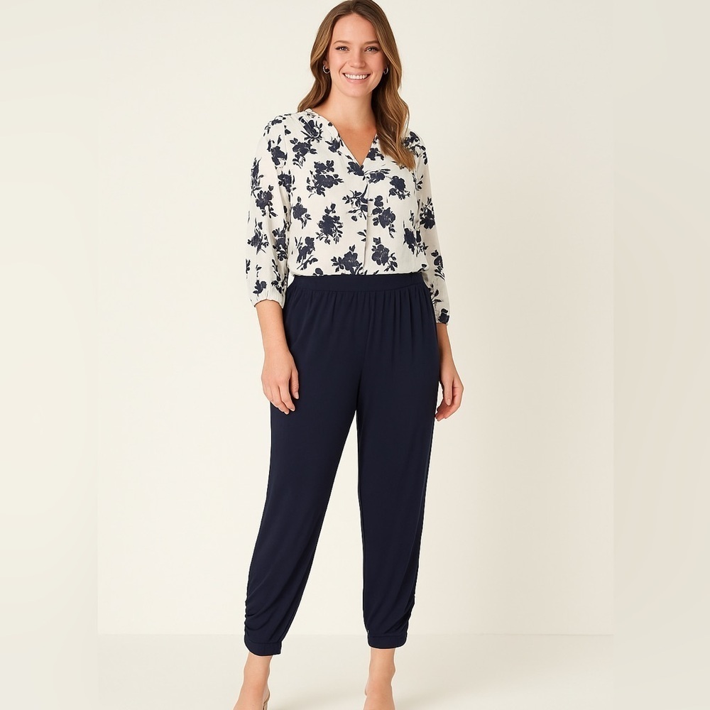 Chico's Navy Blue trousers ankle pants jogger style - Picture 1 of 8